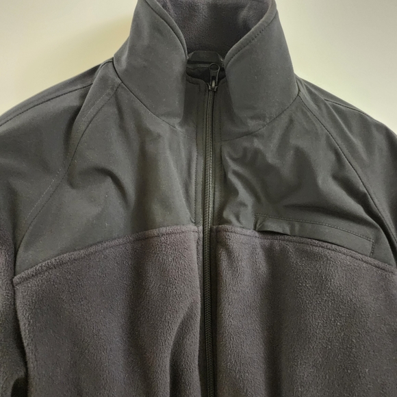 ALO Yoga Polar Fleece Cropped Wintry Mix Jacket - Picture 10 of 13